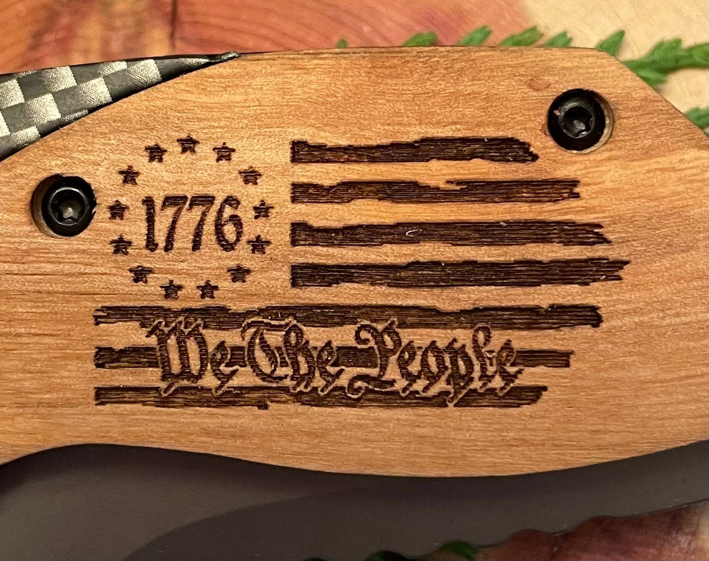 We The People Flag Knife