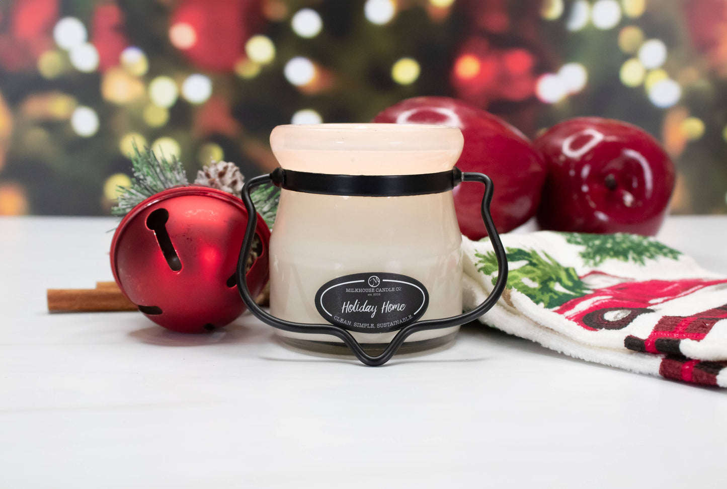 5 oz Cream Jar Candle: Holiday Home