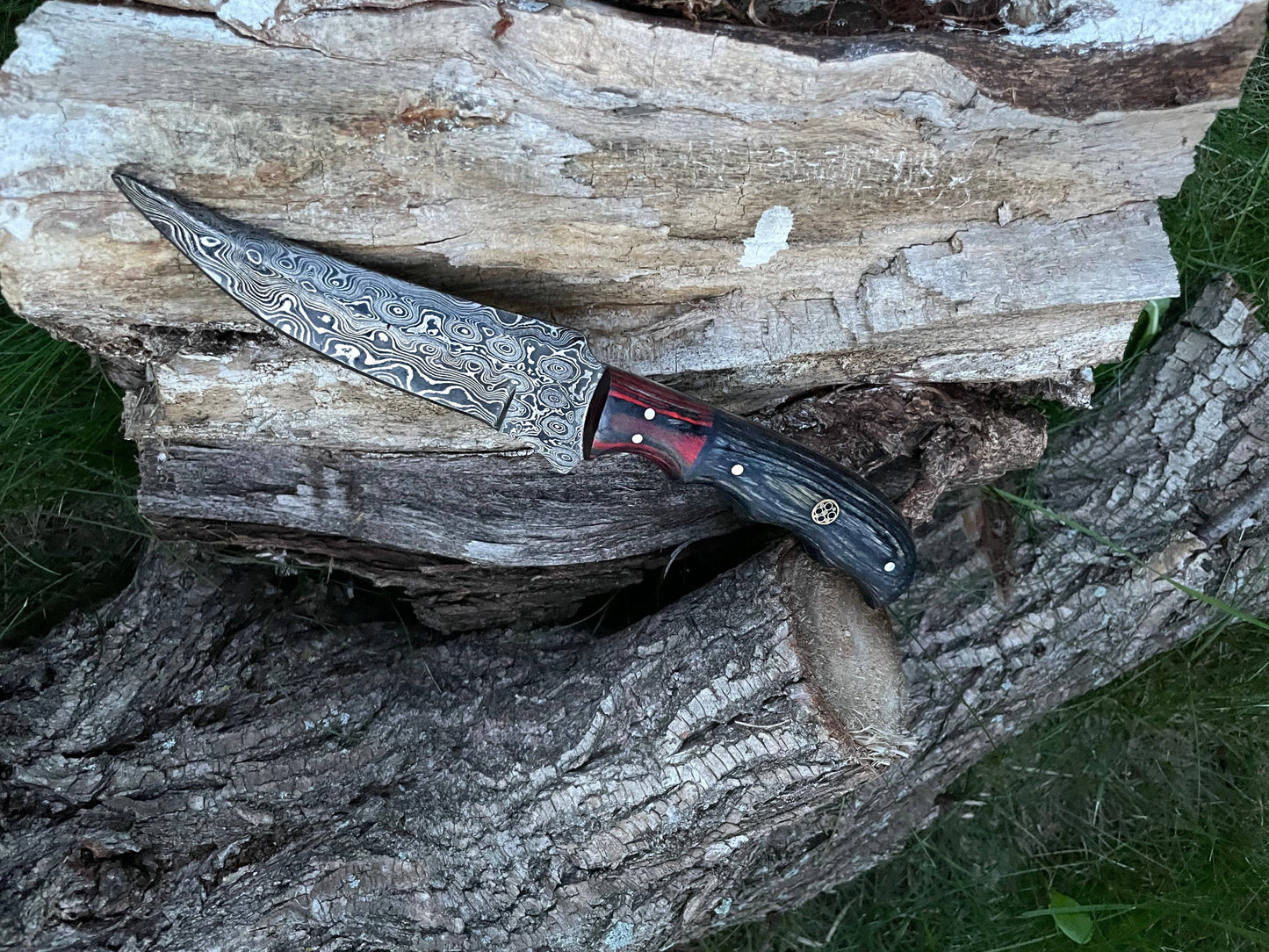 The Diamond wood Damascus Utility Companion TK-013